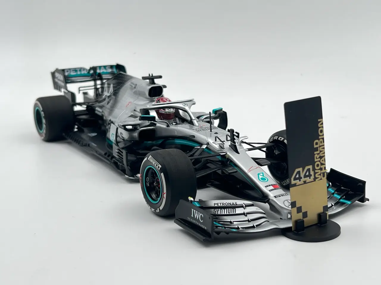 Billede 5 - 2019 Mercedes AMG Petronas M10 EQ Power+ #44 1:18