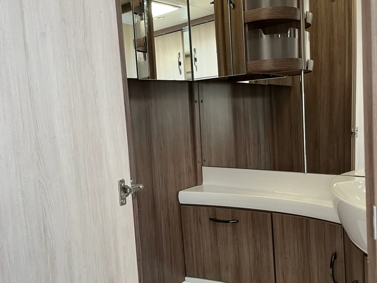 Billede 11 - 2014 Hobby De-Luxe 540 UL