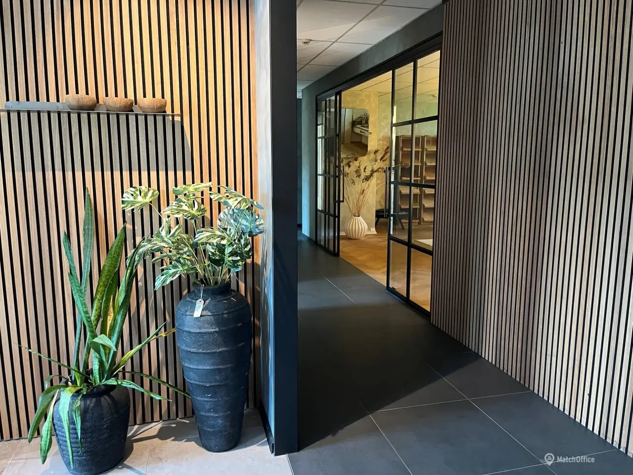 Billede 4 - Super præsentabelt showroom centralt i Hillerøds erhvervskvarter