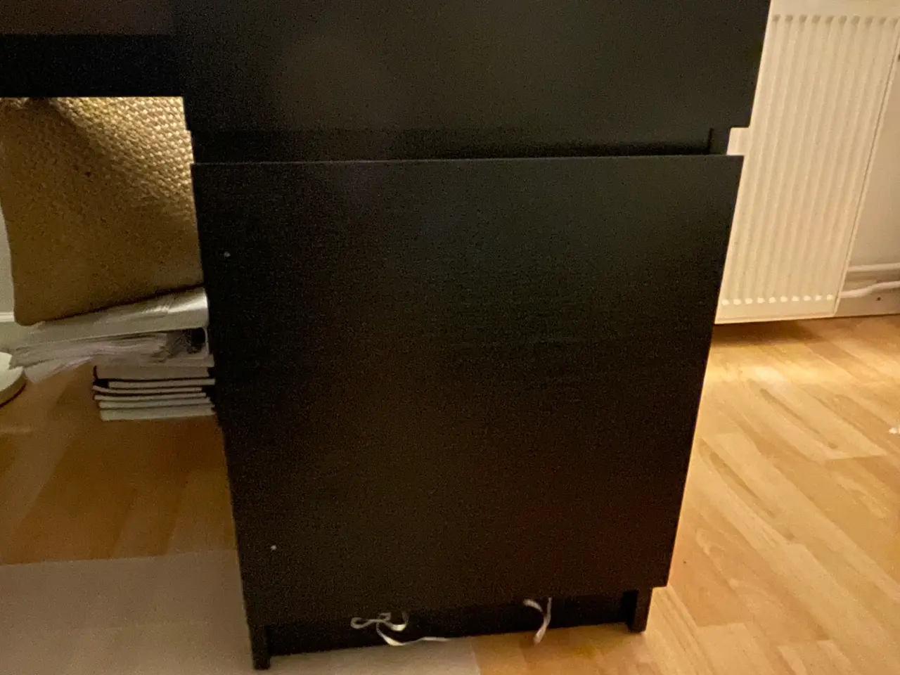 Billede 2 - flotte skrivebord i sort træ