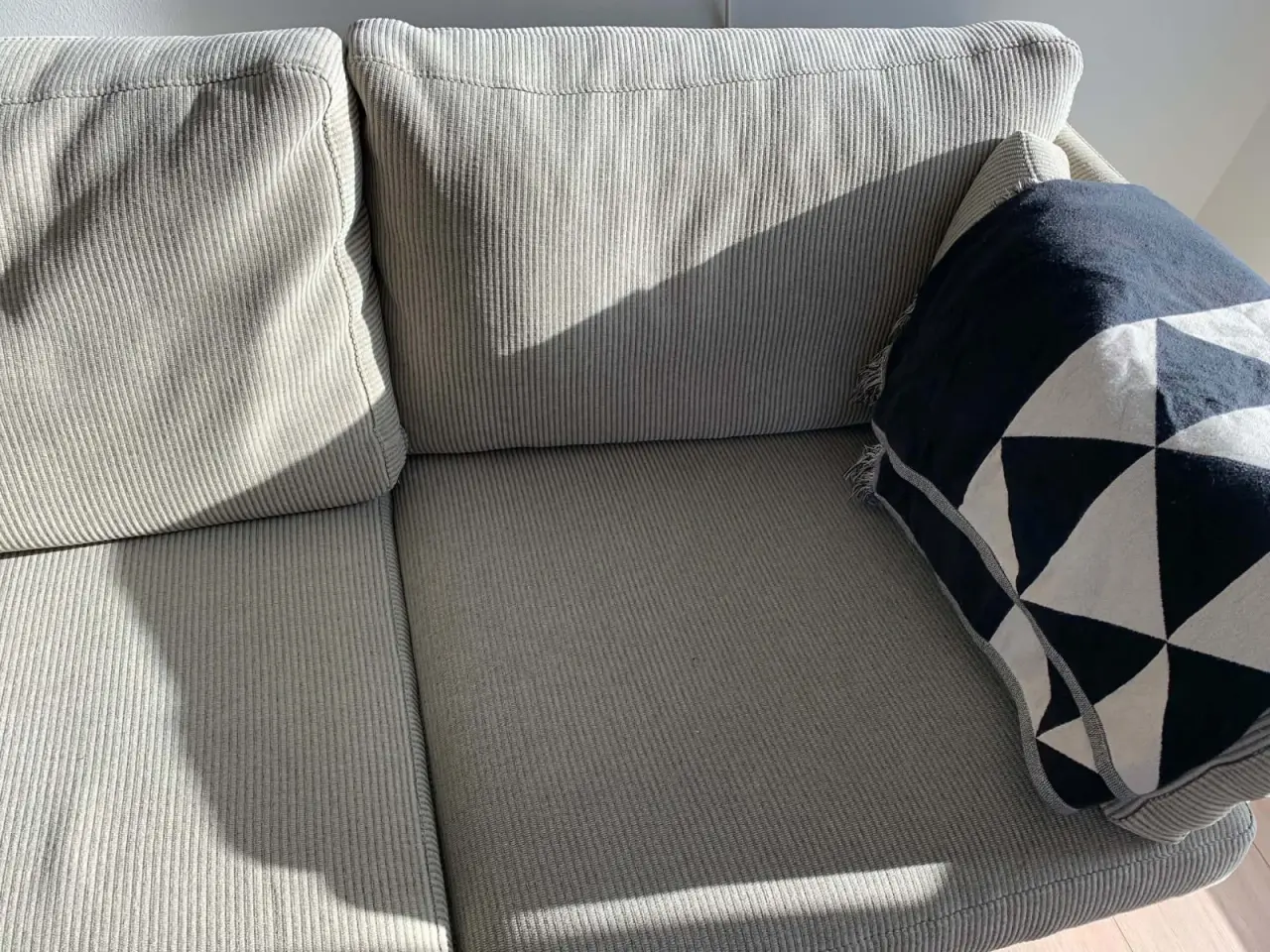 Billede 2 - Søren Lund sofa med lyst betræk