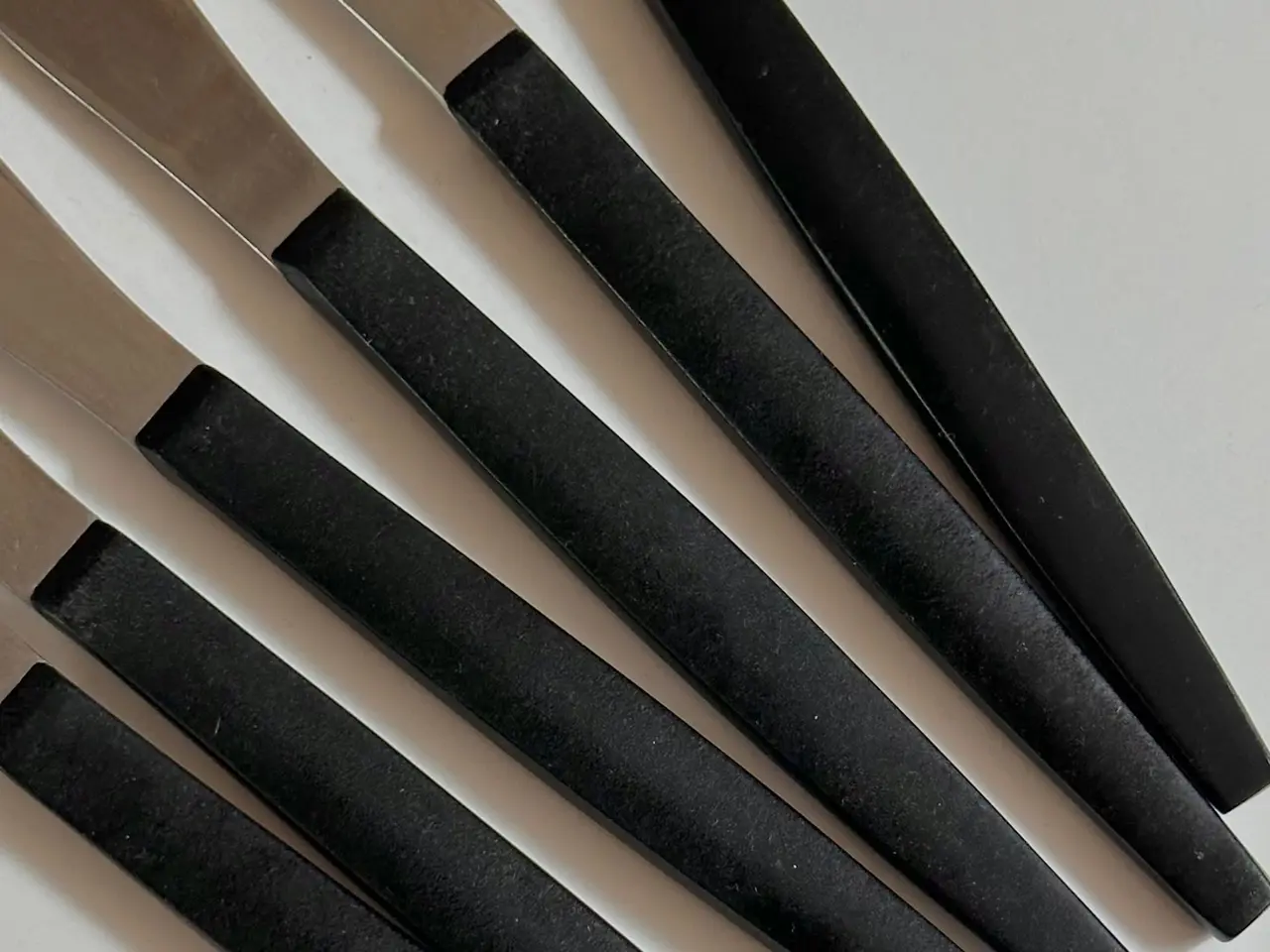 Billede 5 - Knive, stål og bakelit, 6 stk samlet