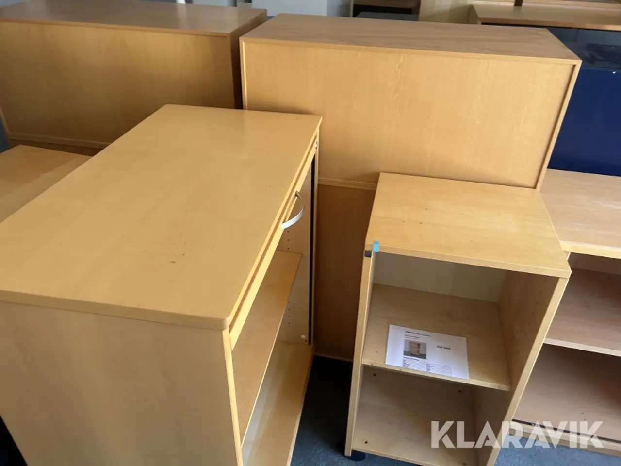 Billede 6 - Kontormøbler 16 styk Samt 8 stole