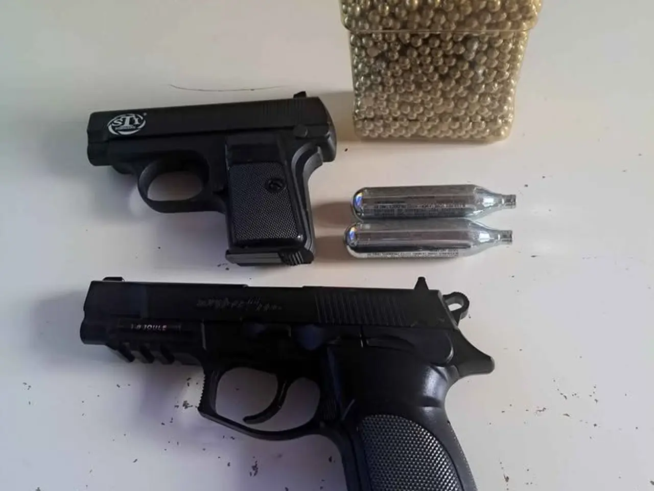 Billede 8 - Soft gun som ny samt 2 stk pistoler 1 manuel og 1