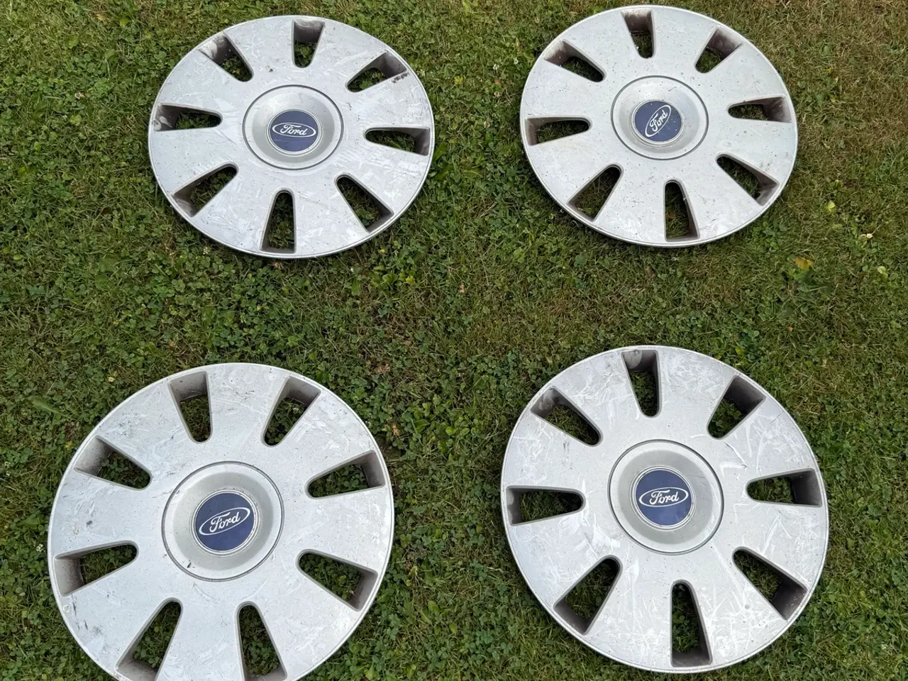 Billede 1 - 4x originale ford hjulkapsler