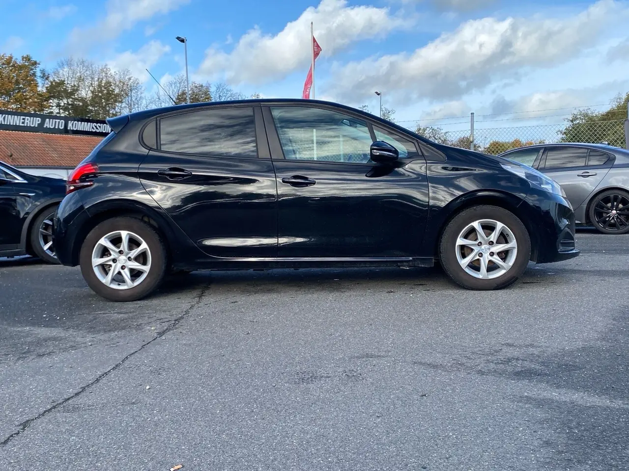 Billede 6 - Peugeot 208 1,6 BlueHDi Envy 100HK 5d