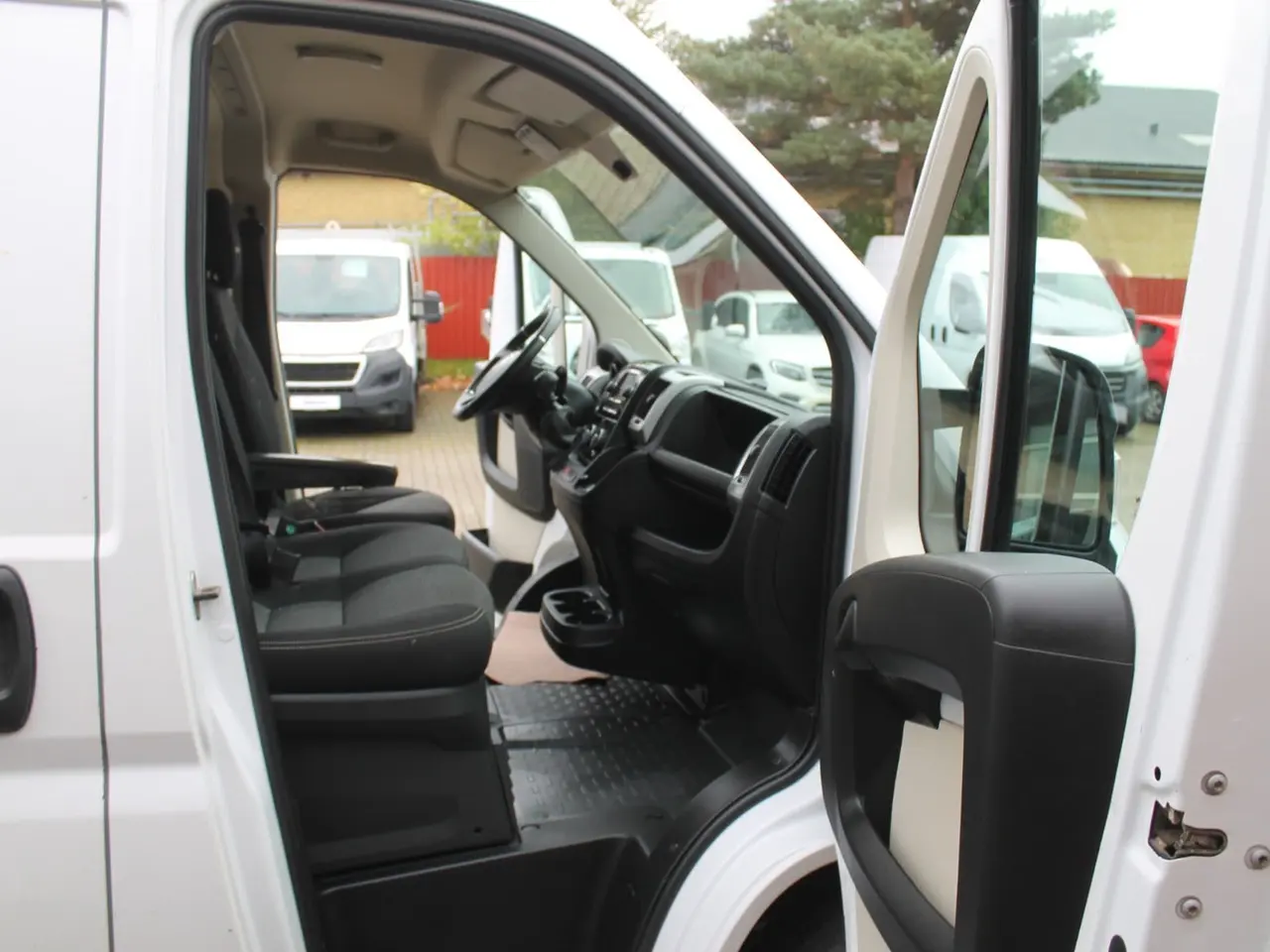 Billede 10 - Fiat Ducato 33 2,3 MJT 130 Kassevogn L3H2