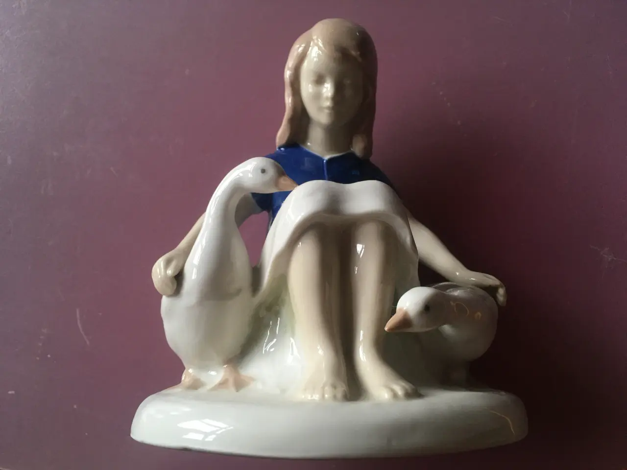 Billede 1 - Porcelæn, pige med ænder