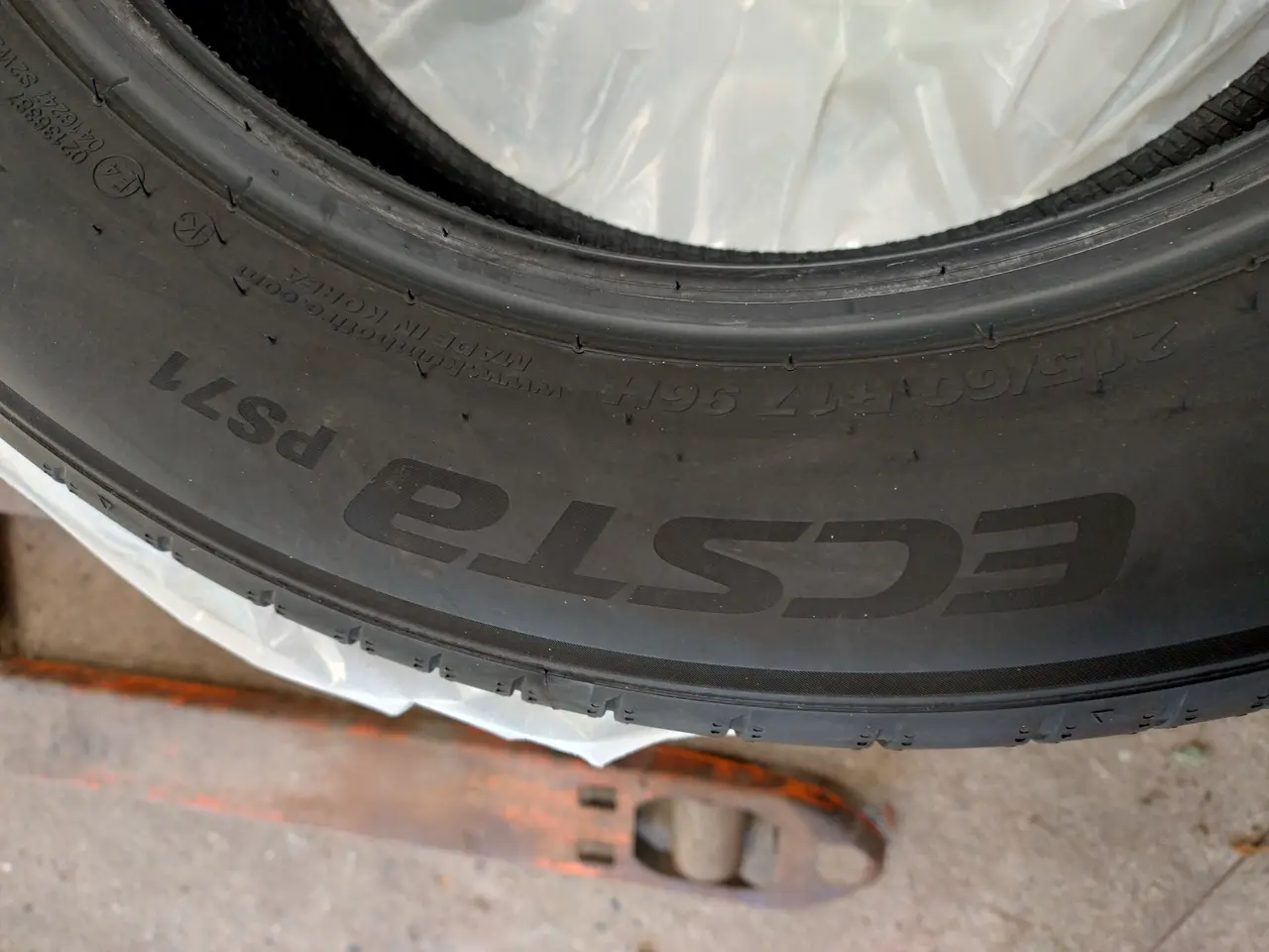 Billede 2 - 215/60 R17