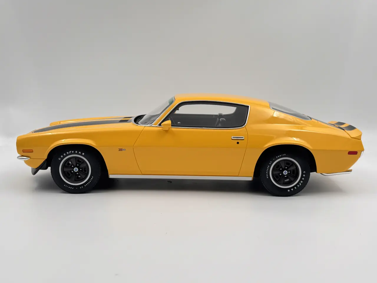 Billede 3 - 1:12 1970 Chevrolet Camaro Z28 RS