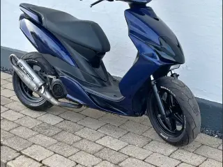 Yamaha jog R. Fra 2005