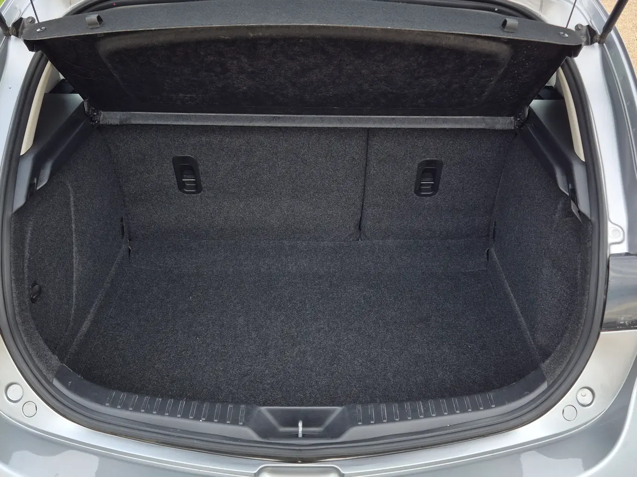 Billede 11 - Mazda 3 benzin, lav km