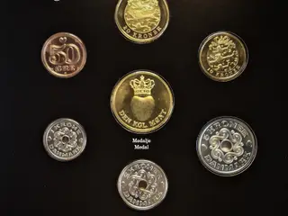 DET KGL MØNTSÆT 2009 med NEPTUN MEDALJEN