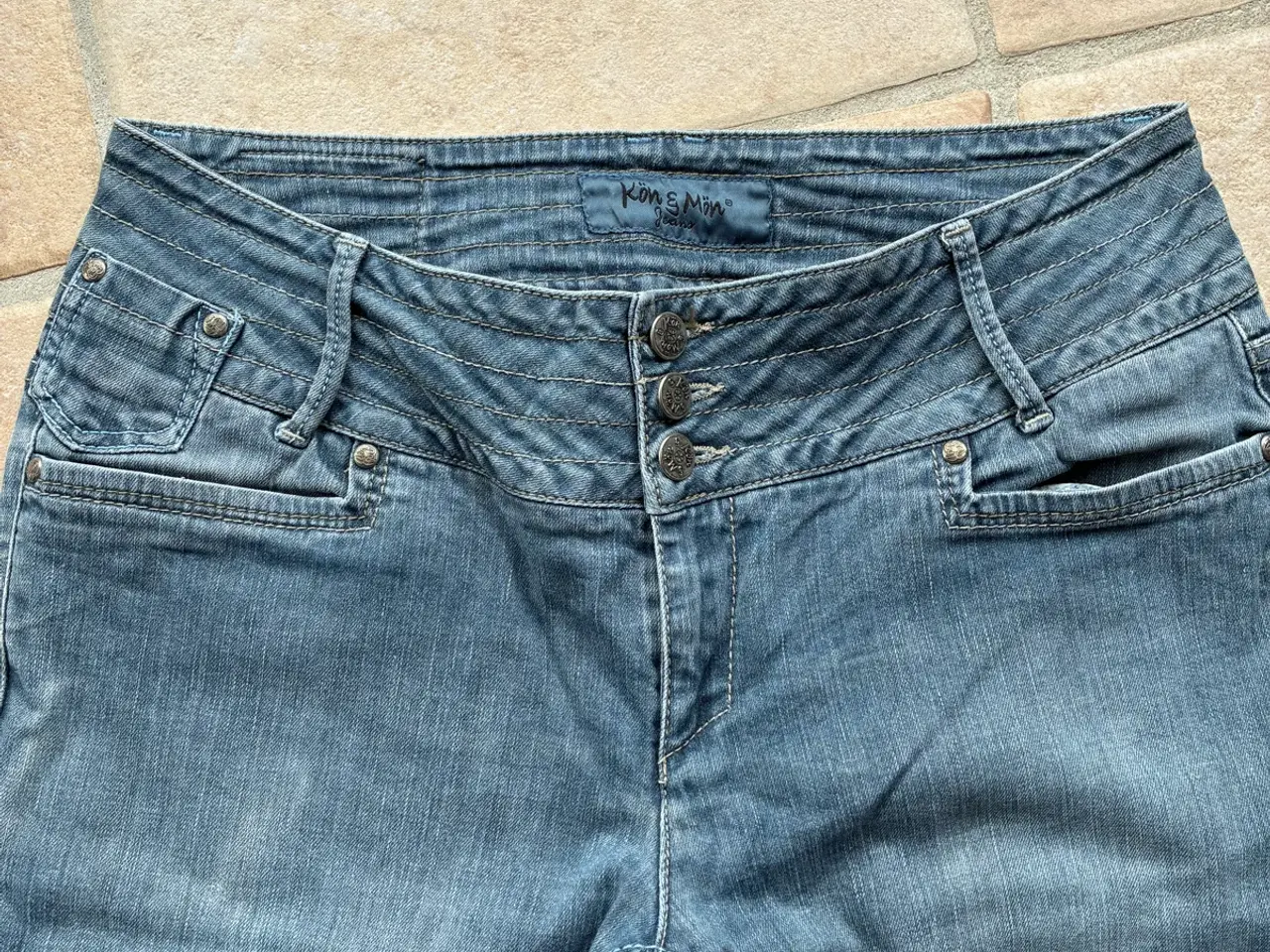 Billede 3 - Køn & Møn jeans str. W32/L32