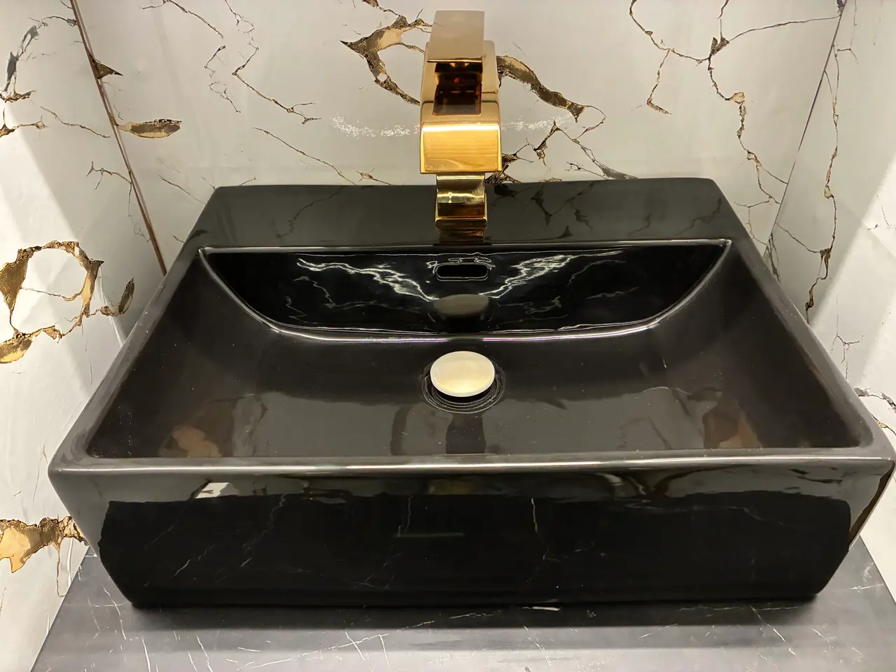 Billede 8 - Nyt toilet og vask