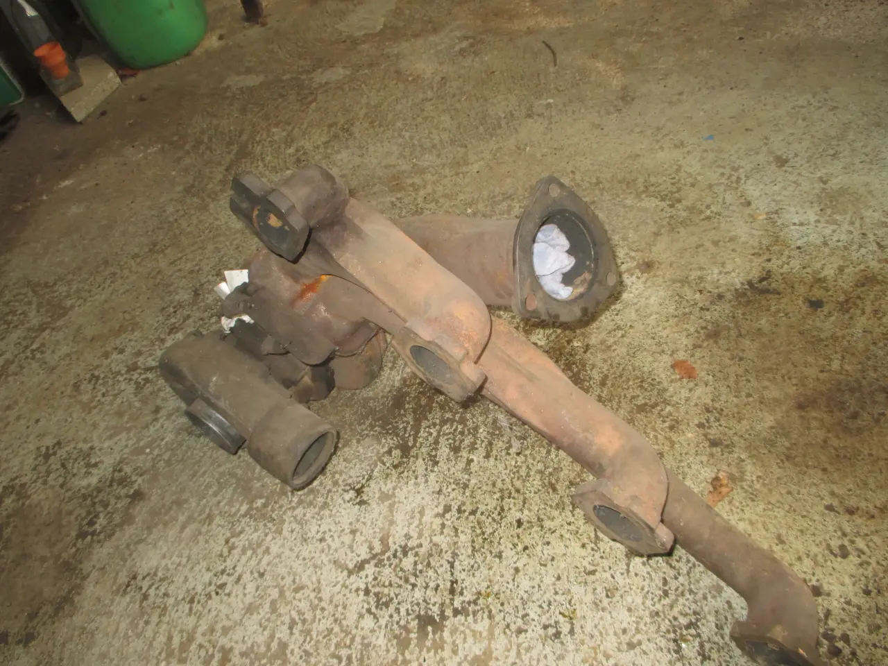 Billede 2 - Brugt Manifold + Turbo Mercedes