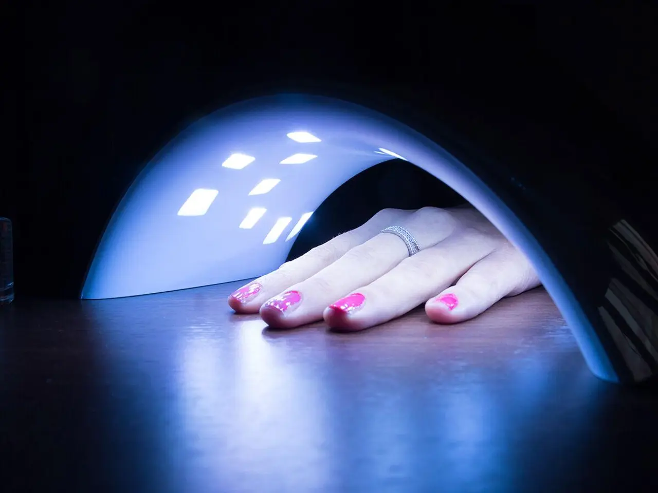 Billede 2 - Professionel LED UV lampe til negle