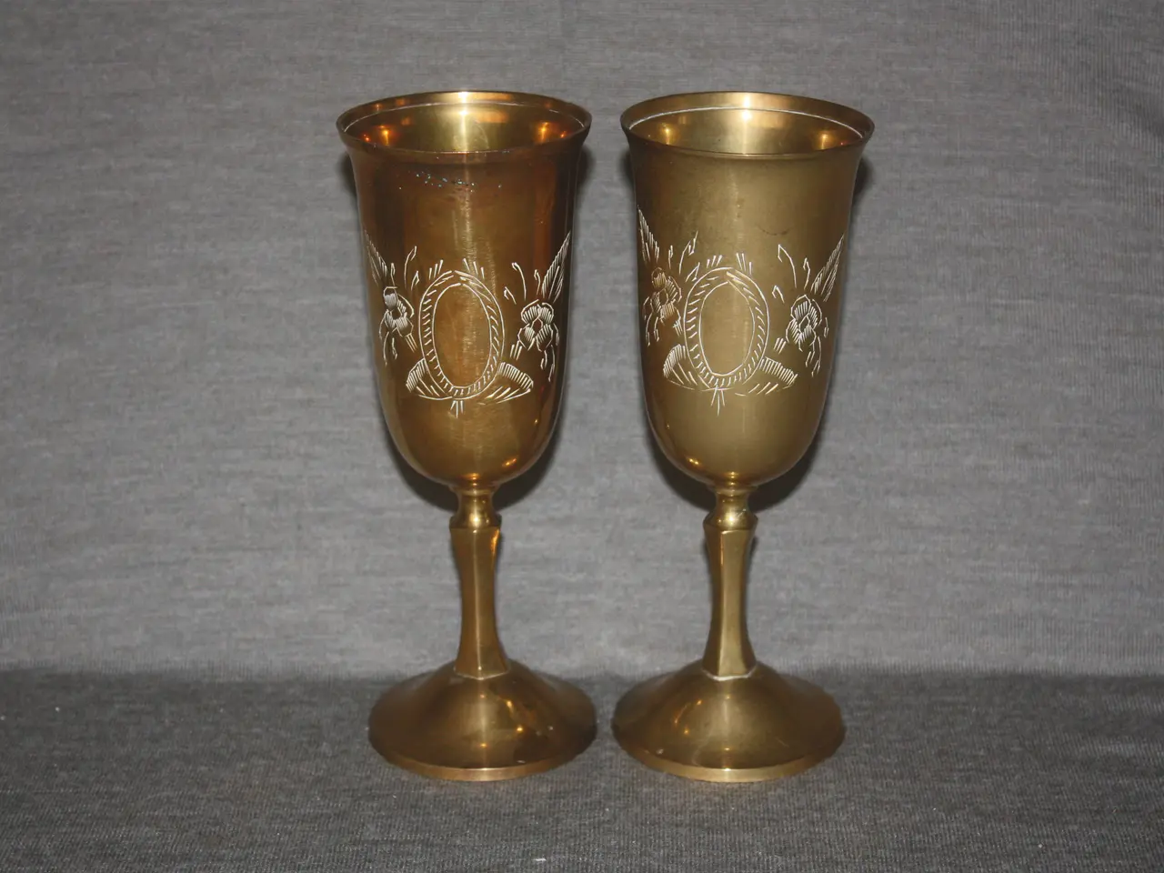 Billede 1 - 2 messing bægere højde 18 cm