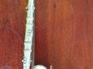 Klassisk forsølvet pib, exotisk design