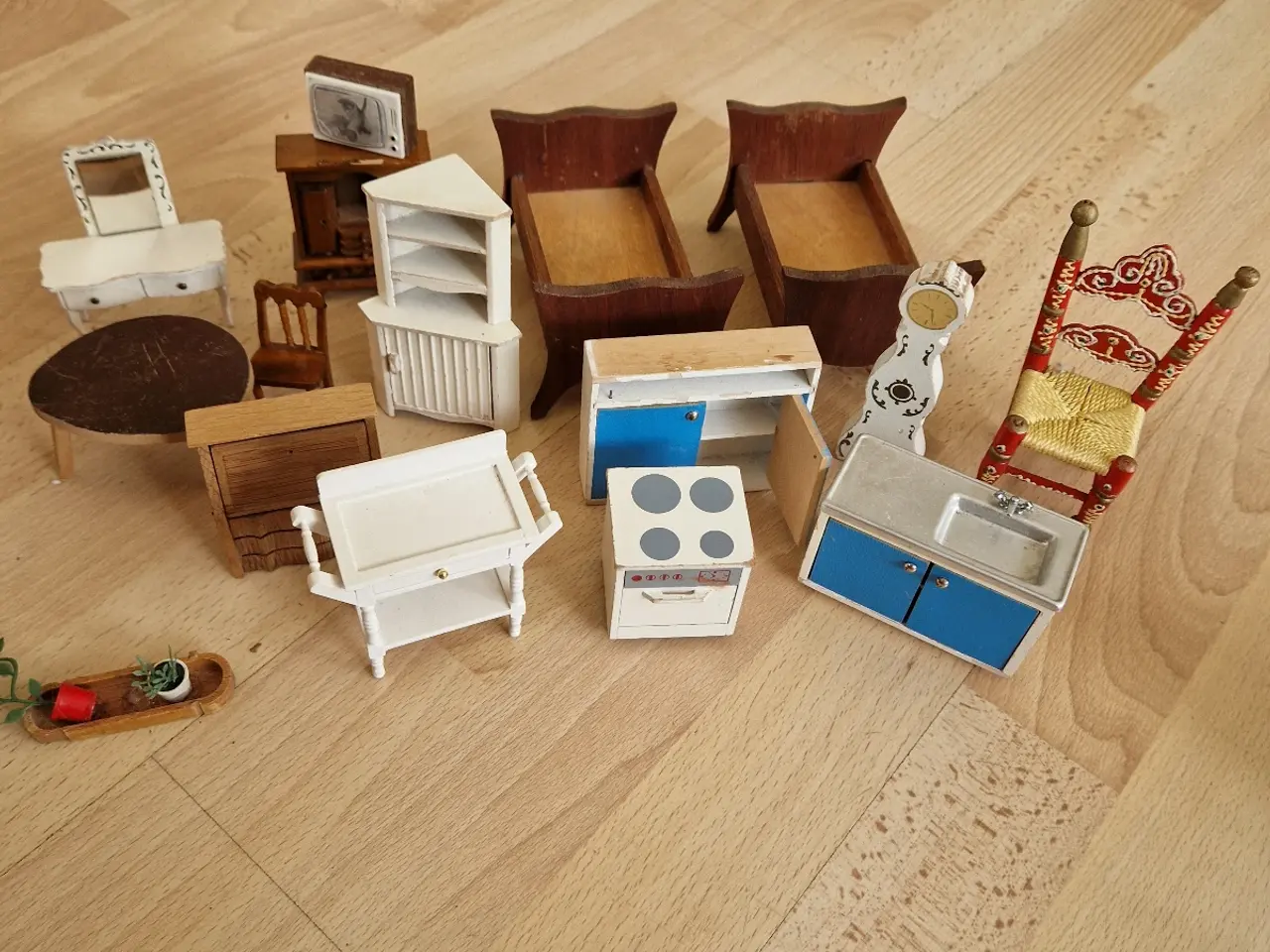 Billede 3 - Vintage dukkehus møbler fra 60erne.  Lundby og Lis