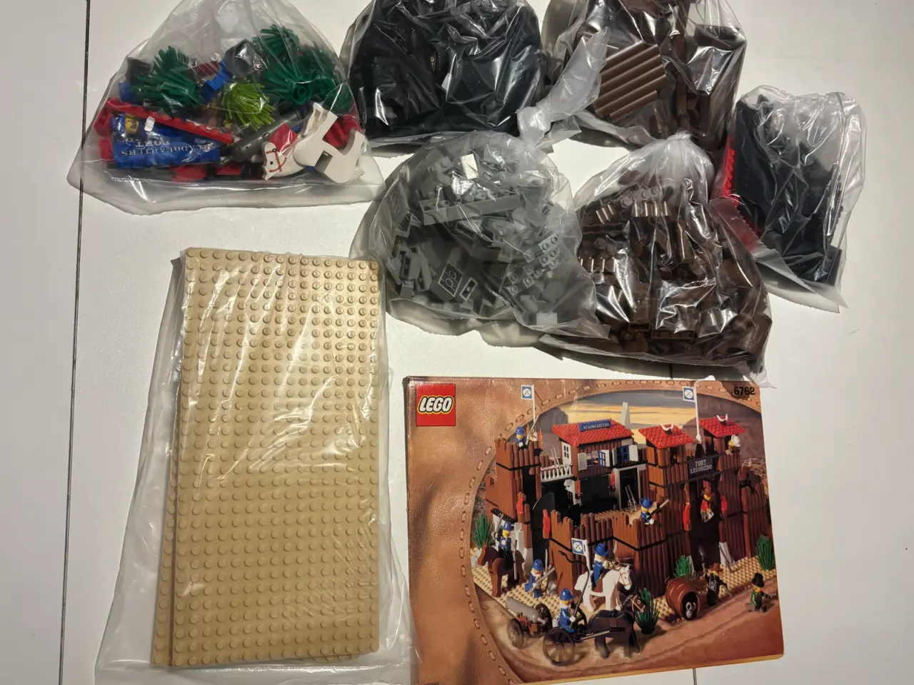 Billede 2 - 6762. LEGO Western Fort Legorede.