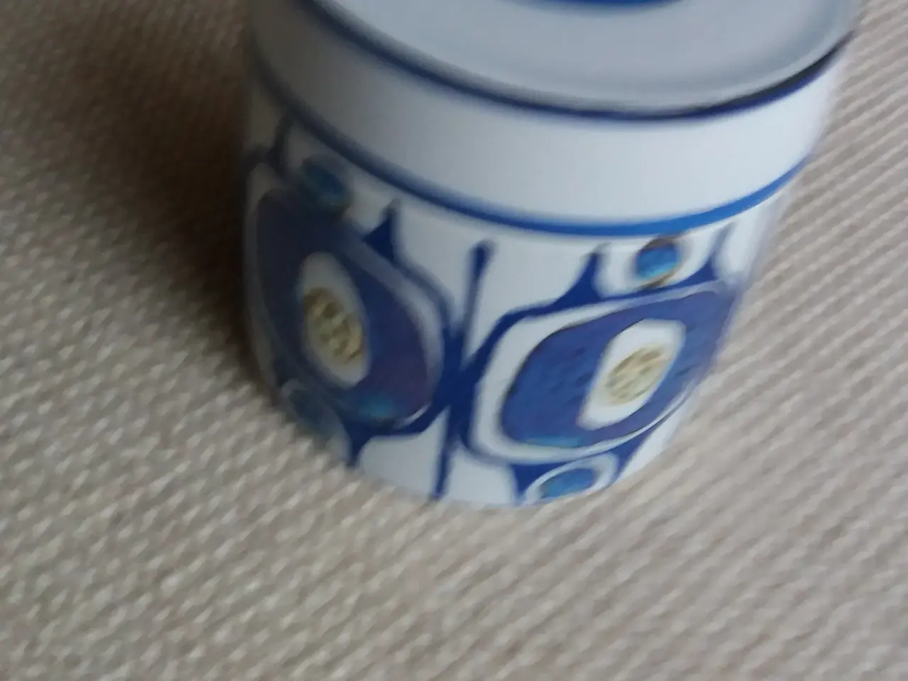 Billede 1 - Royal Copenhagen krukke med låg. 402 2993