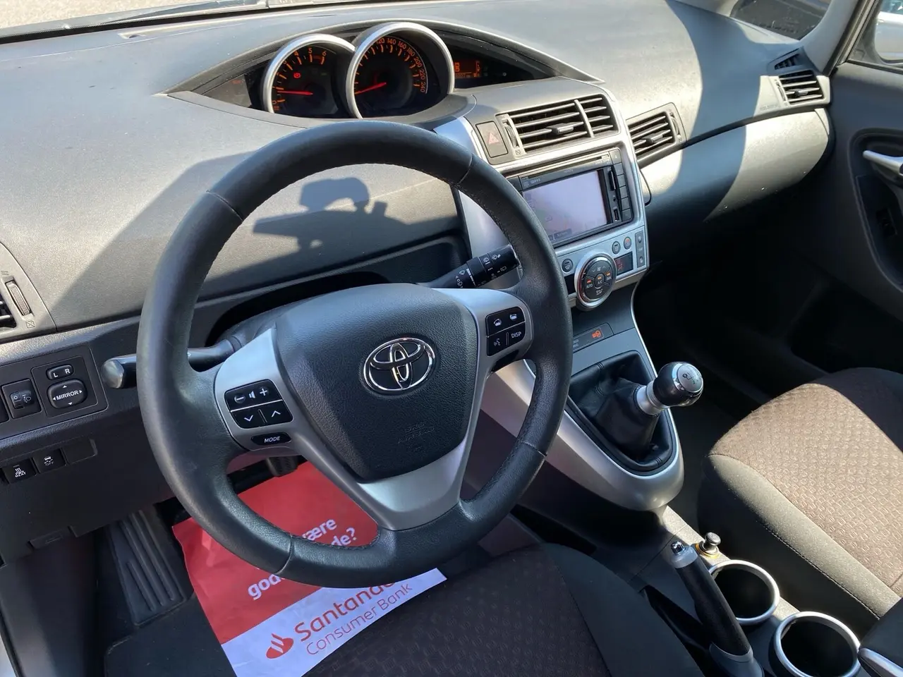 Billede 9 - Toyota Verso 2,0 D-4D dpf.Man.6 126HK