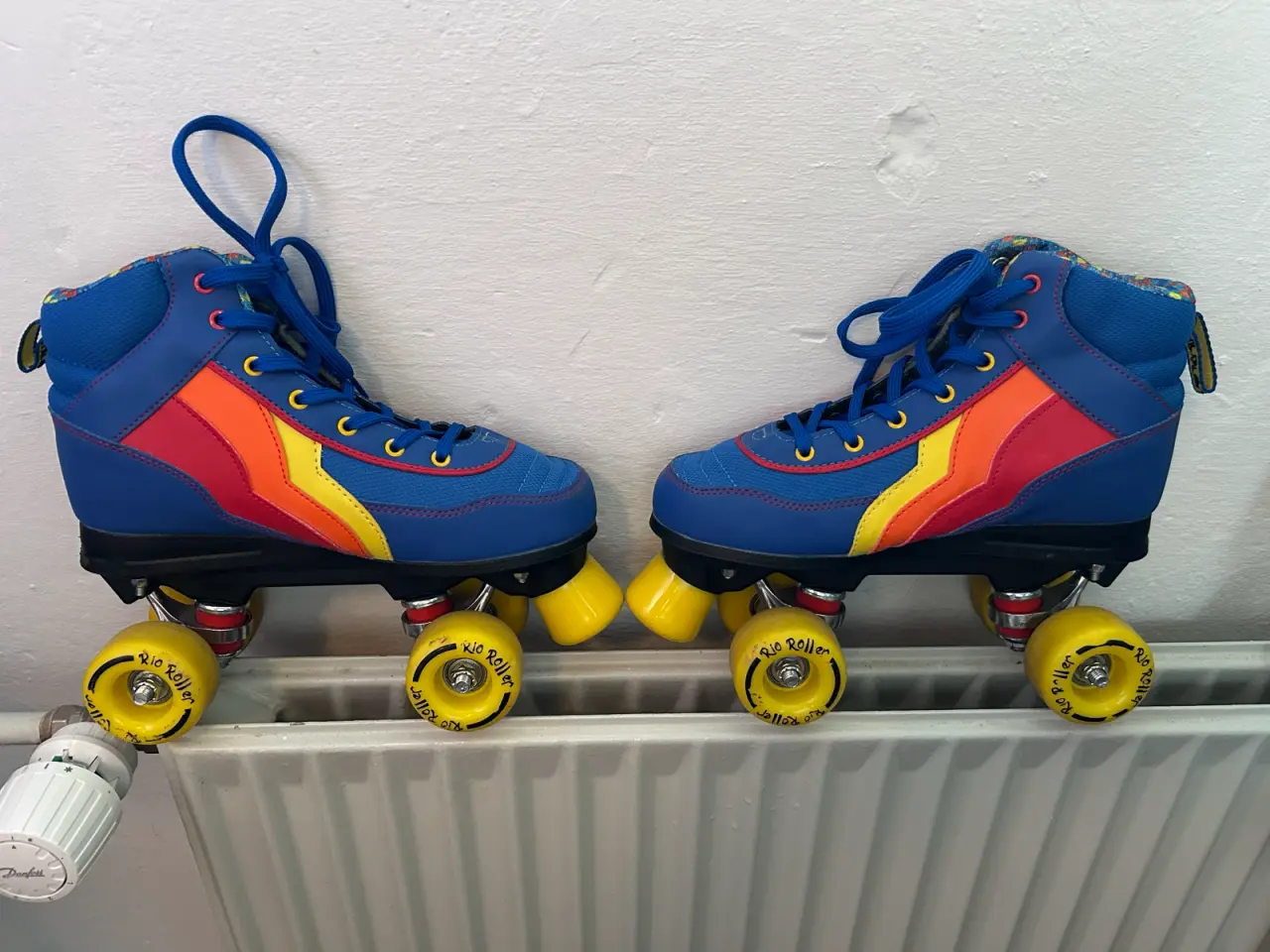 Billede 1 - Side by side rulleskøjter