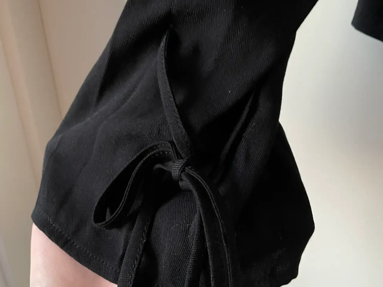 Billede 4 - Blanche bluse sort