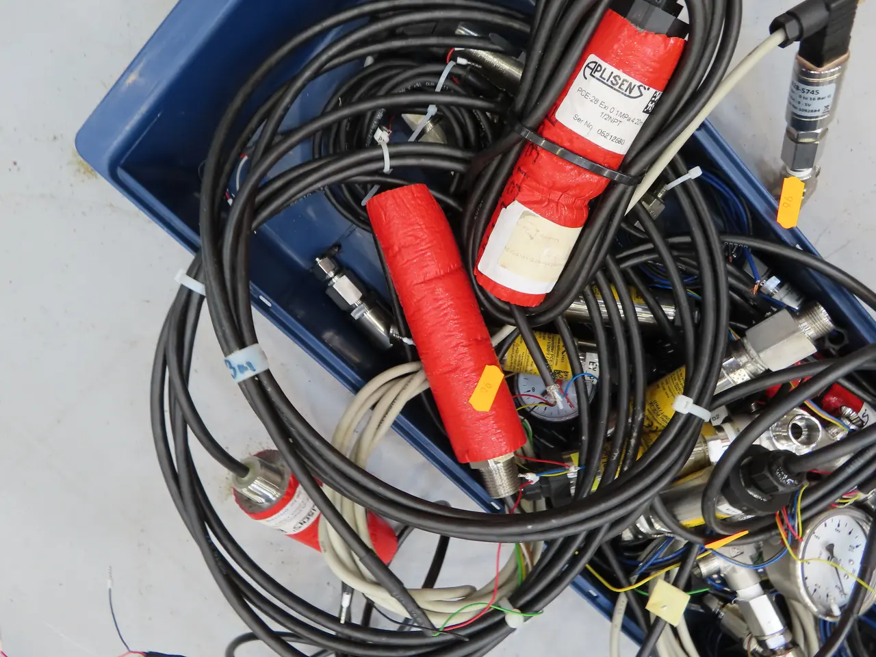 Billede 3 - Kasse med tryktransmittere APLISENS PCE-28 m.fl.