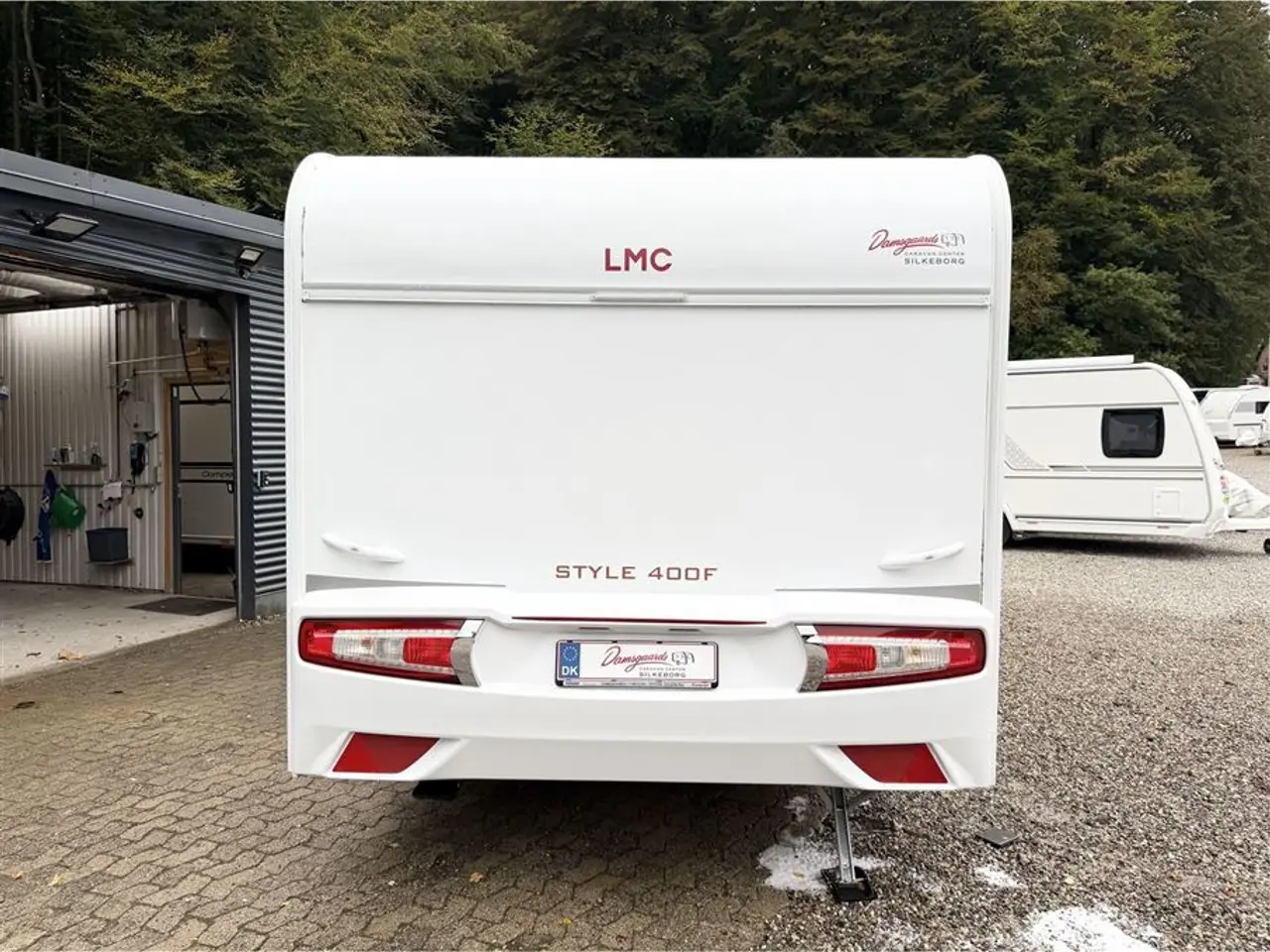 Billede 6 - 2022 - LMC Style 400 F Dobbeltseng-Gulvtemp.-Mover-Telt-LET VOGN