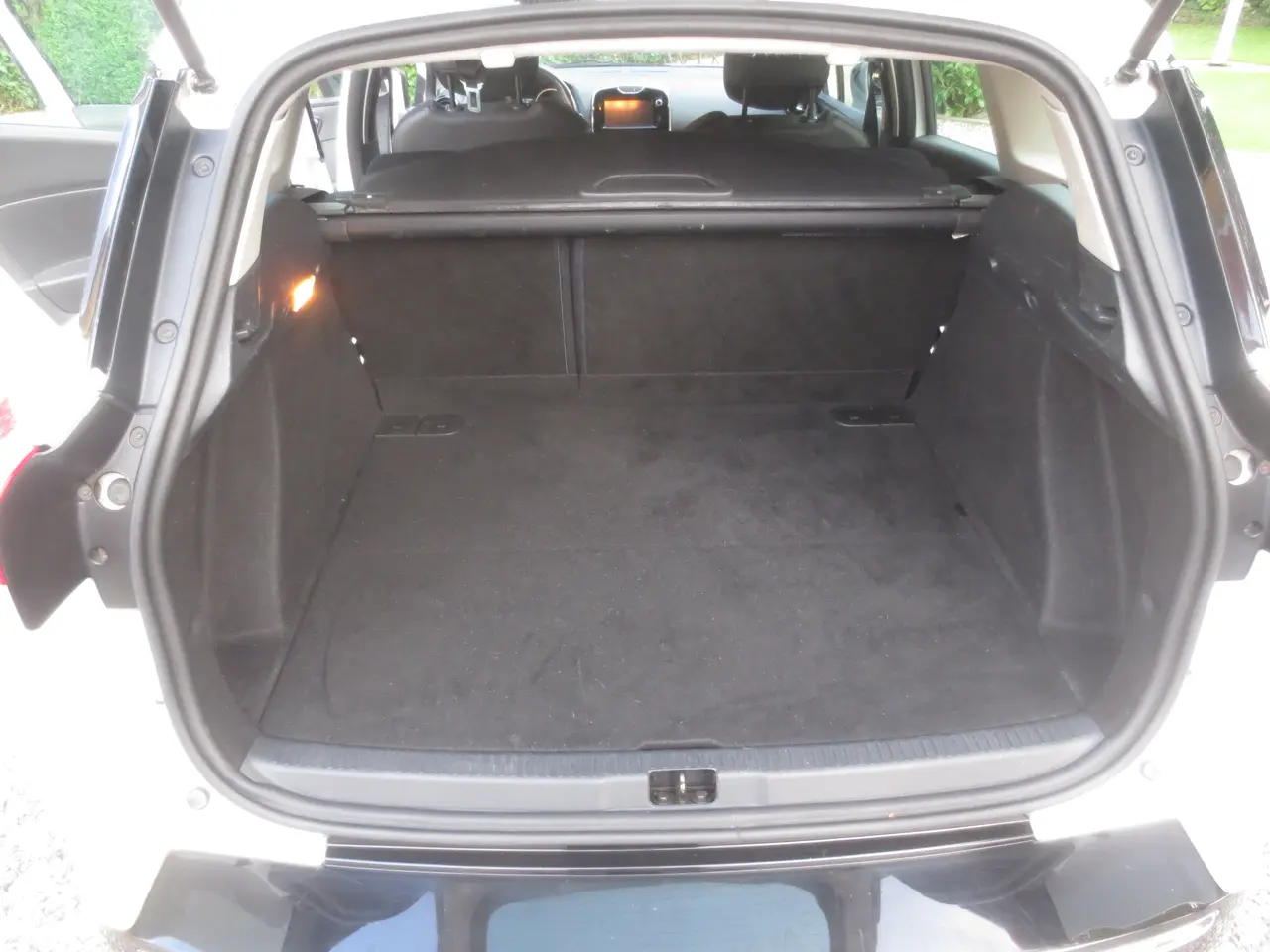 Billede 11 - Fin Renault Ny Clio 1.2 i År 14. Synet 4/26.