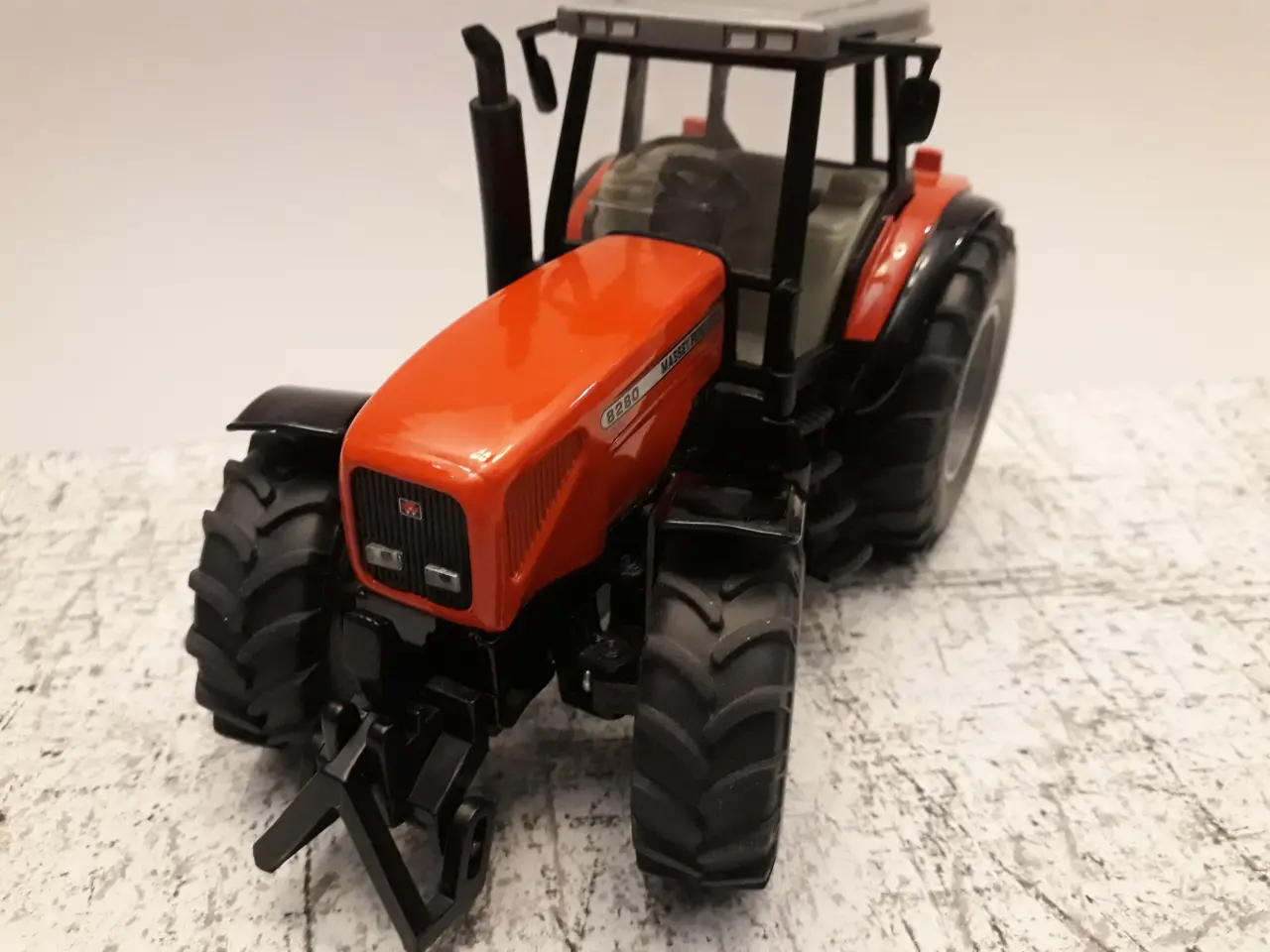 Billede 3 - Siku Massey Ferguson 8280