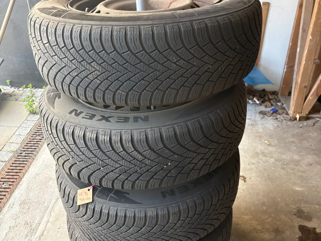 Billede 8 - Vinterdæk 215/65R16 ca. 6mm mønster