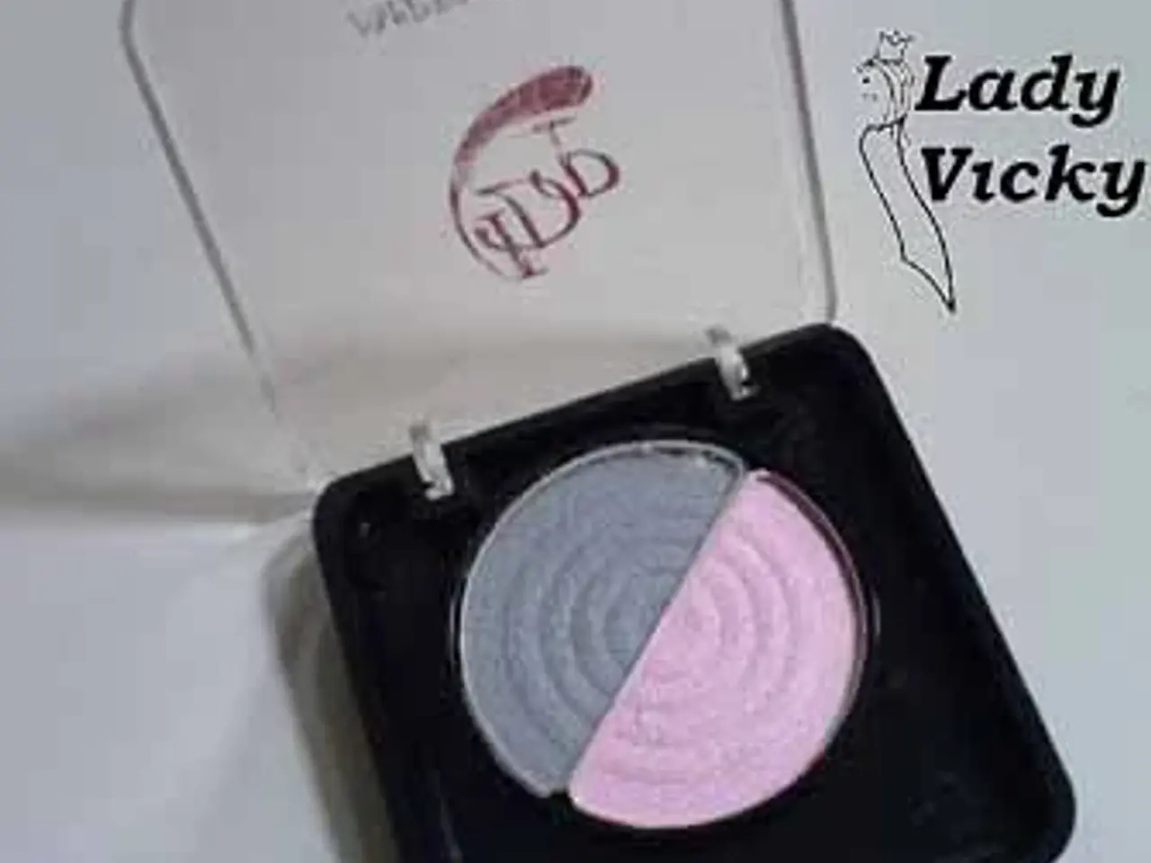 Billede 4 - Pudderøjenskygge - Make-up - smokey eyes