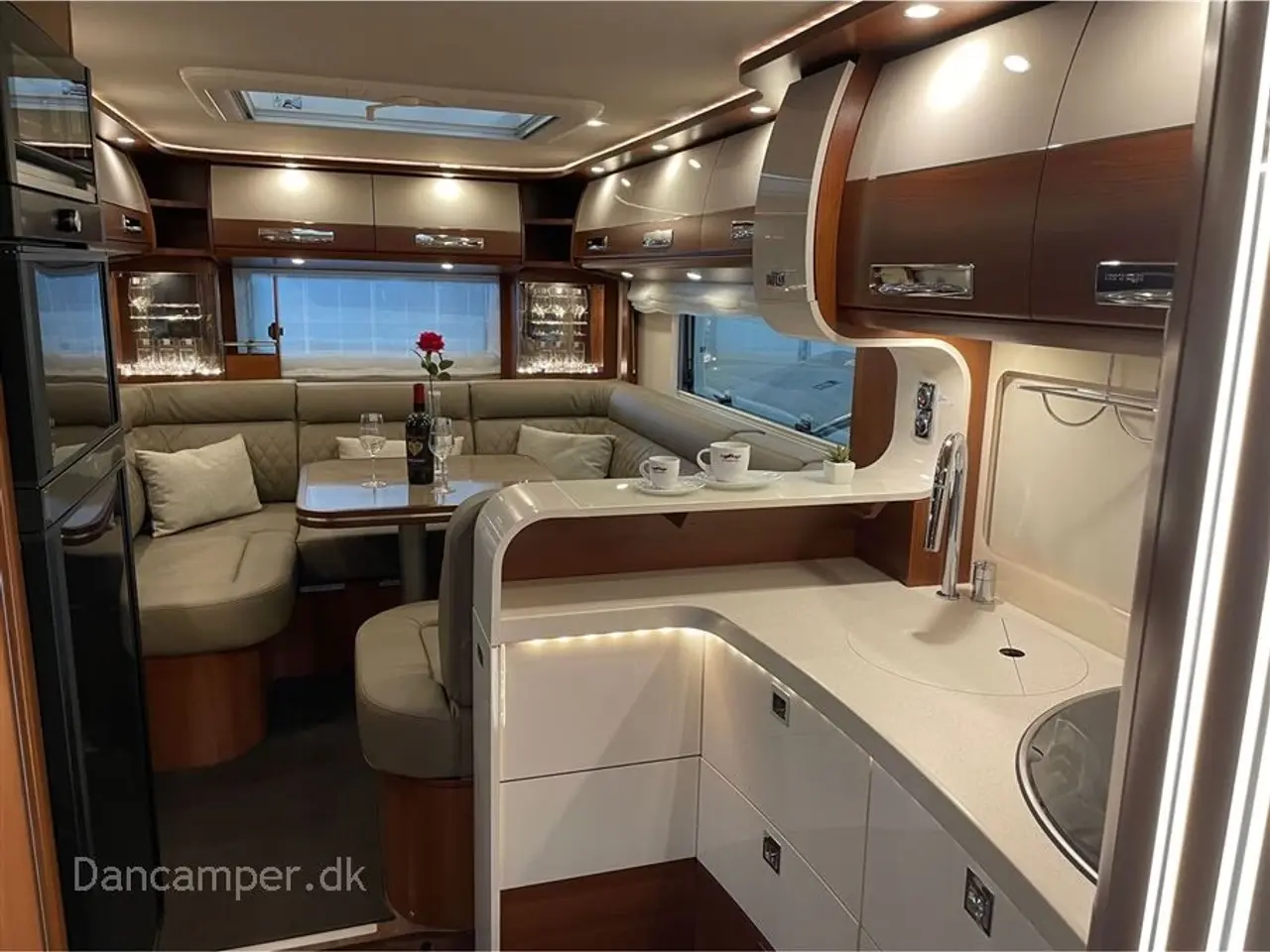 Billede 37 - 2025 - Carthago liner-for-two 53 L   Fabriksny luxuscamper