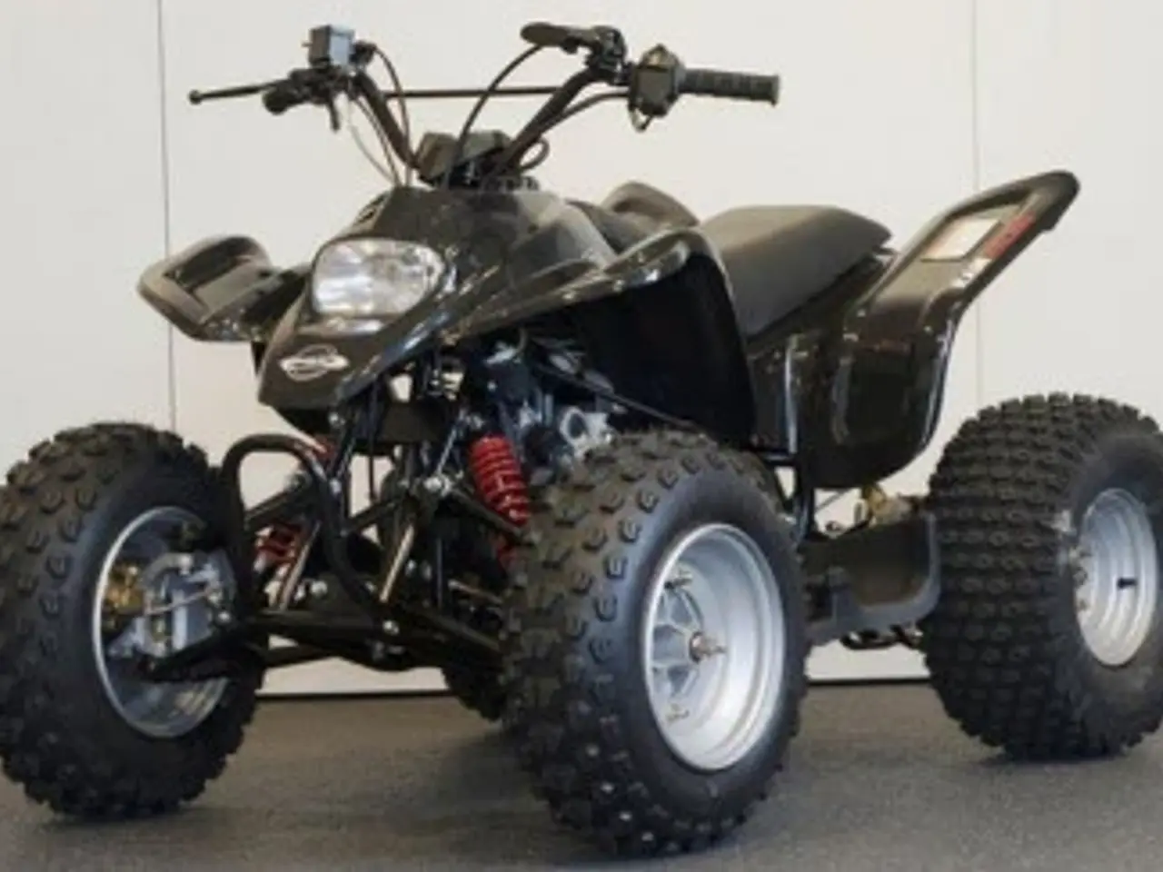 Billede 1 - Defekte SMC R100/ Apex Købes