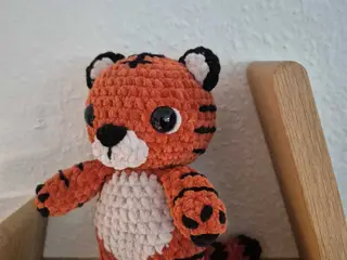 Hæklet tiger bamse