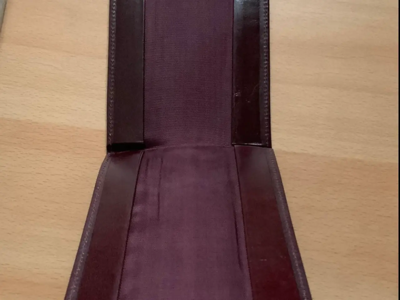 Billede 2 - Ægte Læder Pung 16,5x9,5 cm.