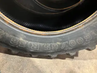 600/65-38 Michelin traktordæk XM 108 - 3