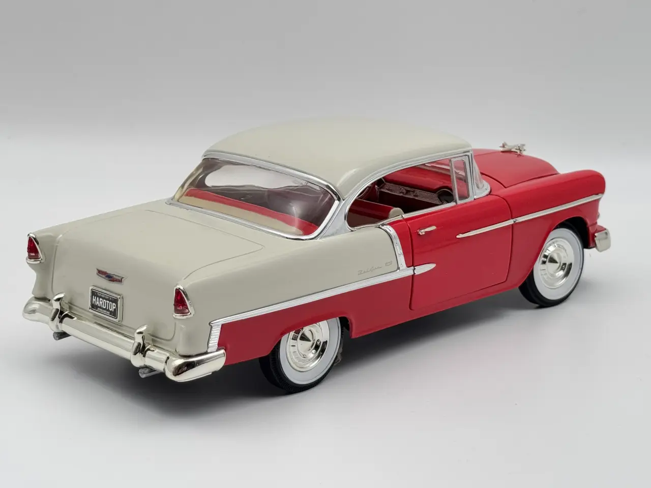 Billede 4 - 1955 Chevrolet Bel Air 1:18 Flot og detaljeret