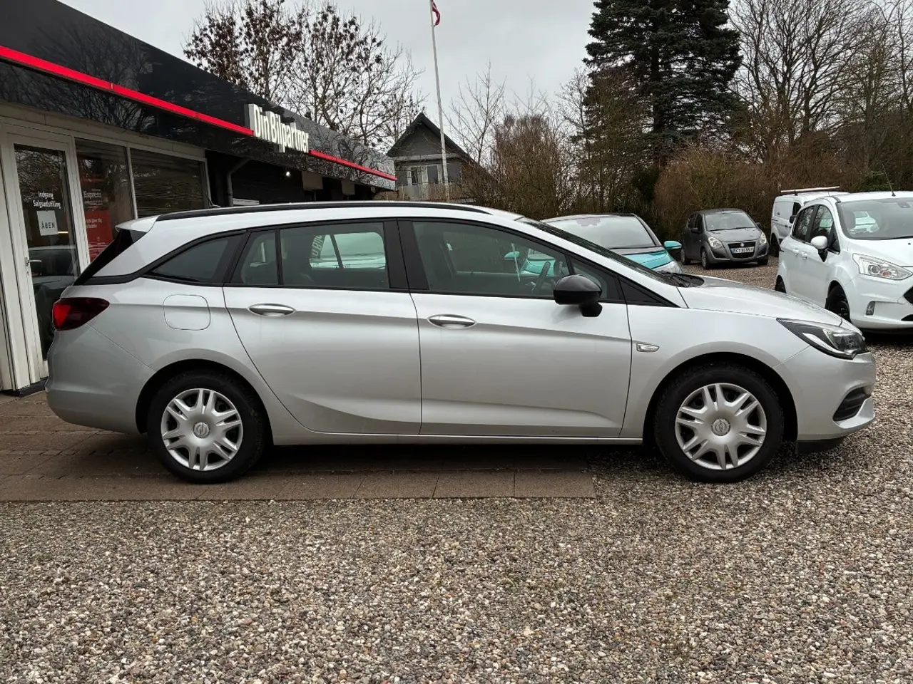Billede 3 - Opel Astra 1,2 T 110 Edition Sports Tourer