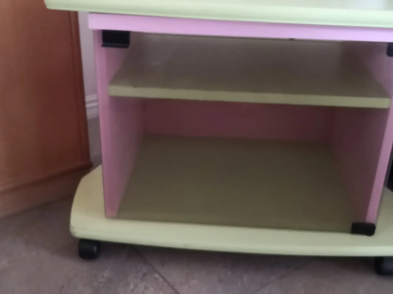 Billede 2 - Tv bord
