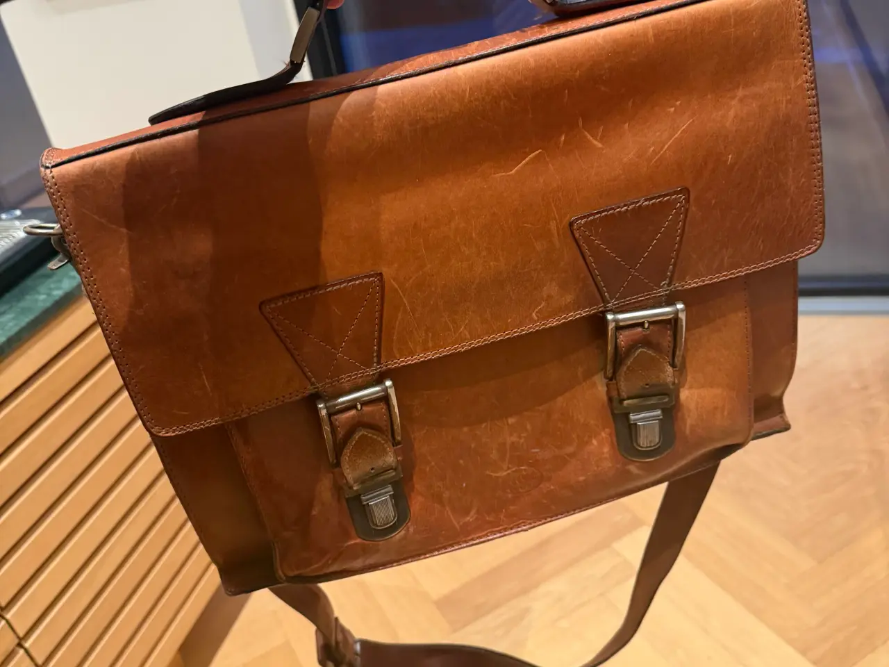 Billede 2 - Unisex lædertaske