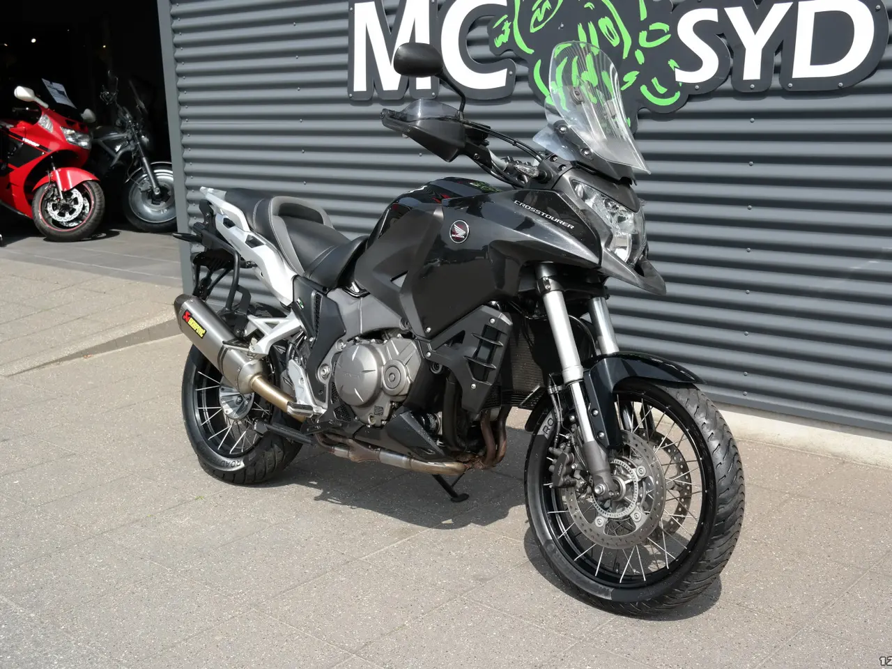 Billede 2 - Honda VFR 1200 X MC-SYD BYTTER GERNE