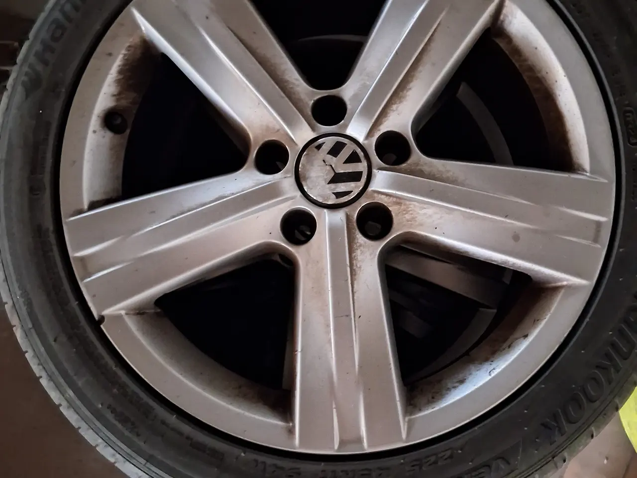 Billede 1 - VW alufælge med dæk