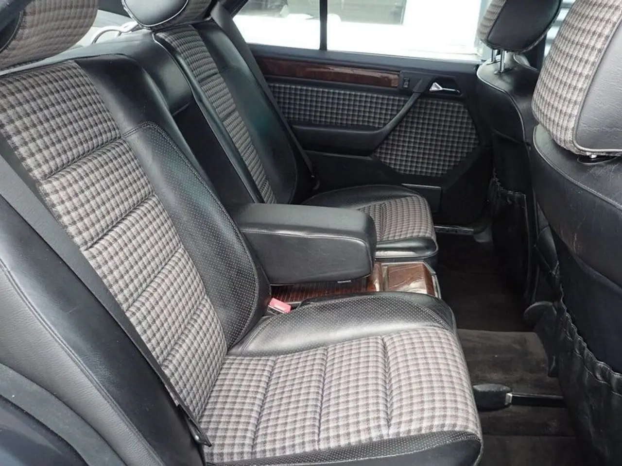 Billede 15 - Mercedes-Benz 500E 5,0 326HK Aut.
