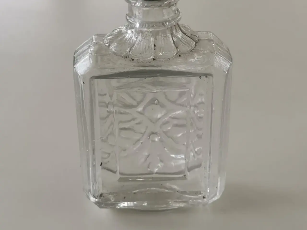 Billede 2 - Meget gammel parfumeflacon
