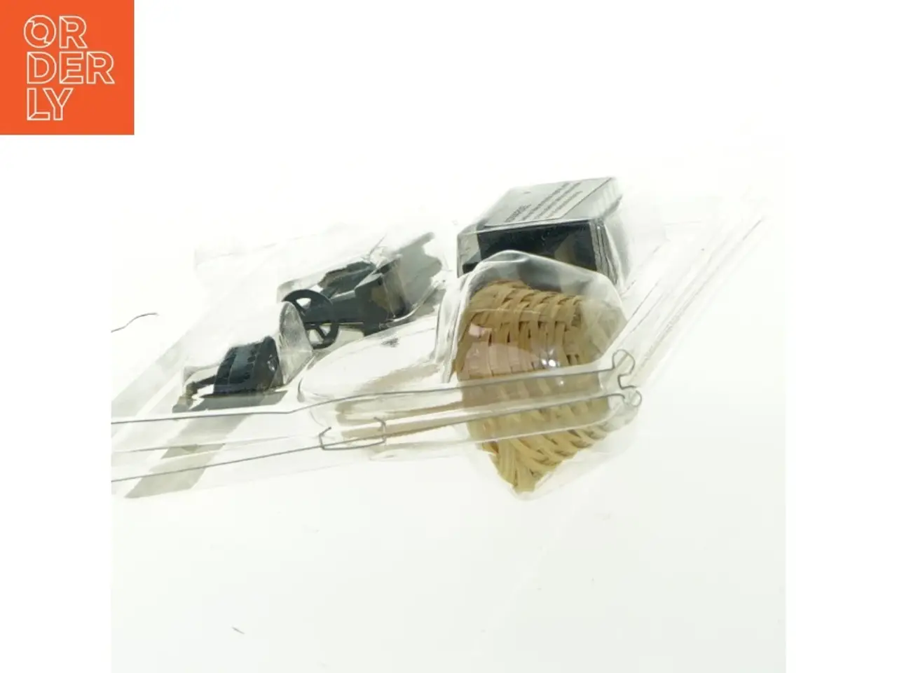 Billede 3 - Dukkehus tilbehørssæt fra Doll House (str. 5x6 cm)