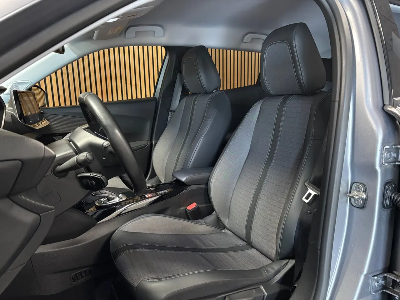 Billede 7 - Peugeot e-2008 50 Allure Limited